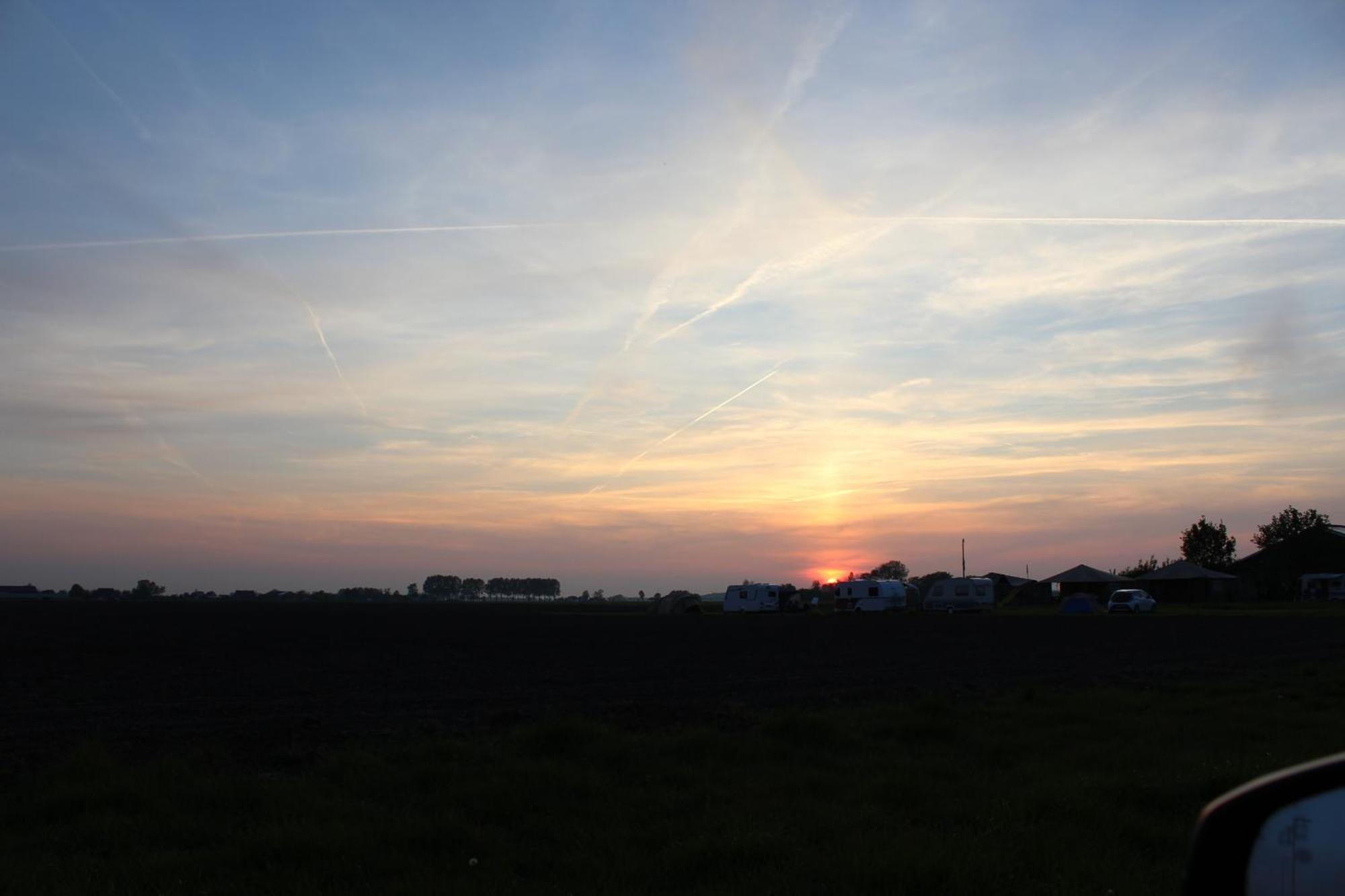 Boerderij Camping Nixhoeve Genderen Luaran gambar
